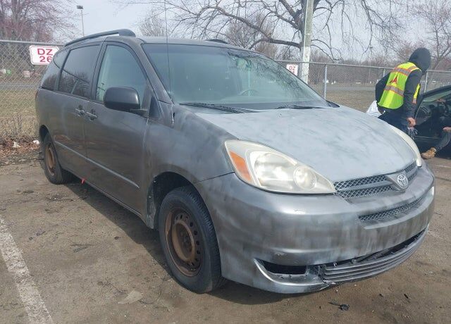 2005 TOYOTA Sienna