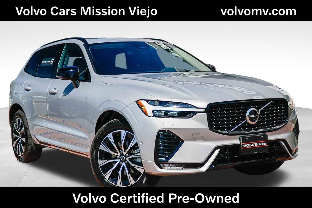 2025 VOLVO XC60