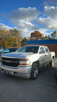 2018 CHEVROLET Silverado