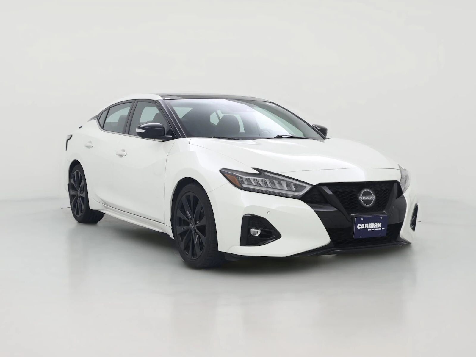 2023 NISSAN Maxima