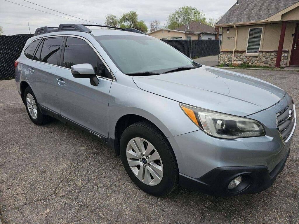 2017 SUBARU Outback