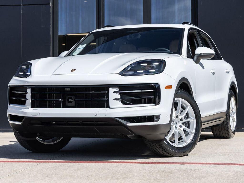 2026 PORSCHE Cayenne
