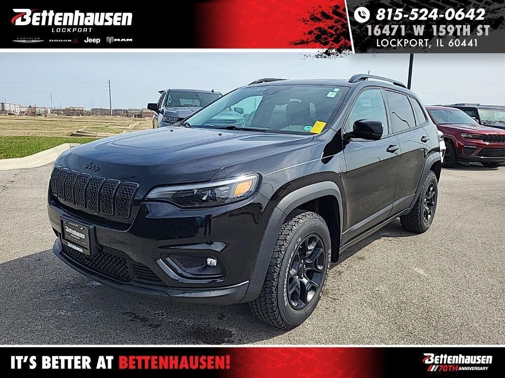 2022 JEEP Cherokee