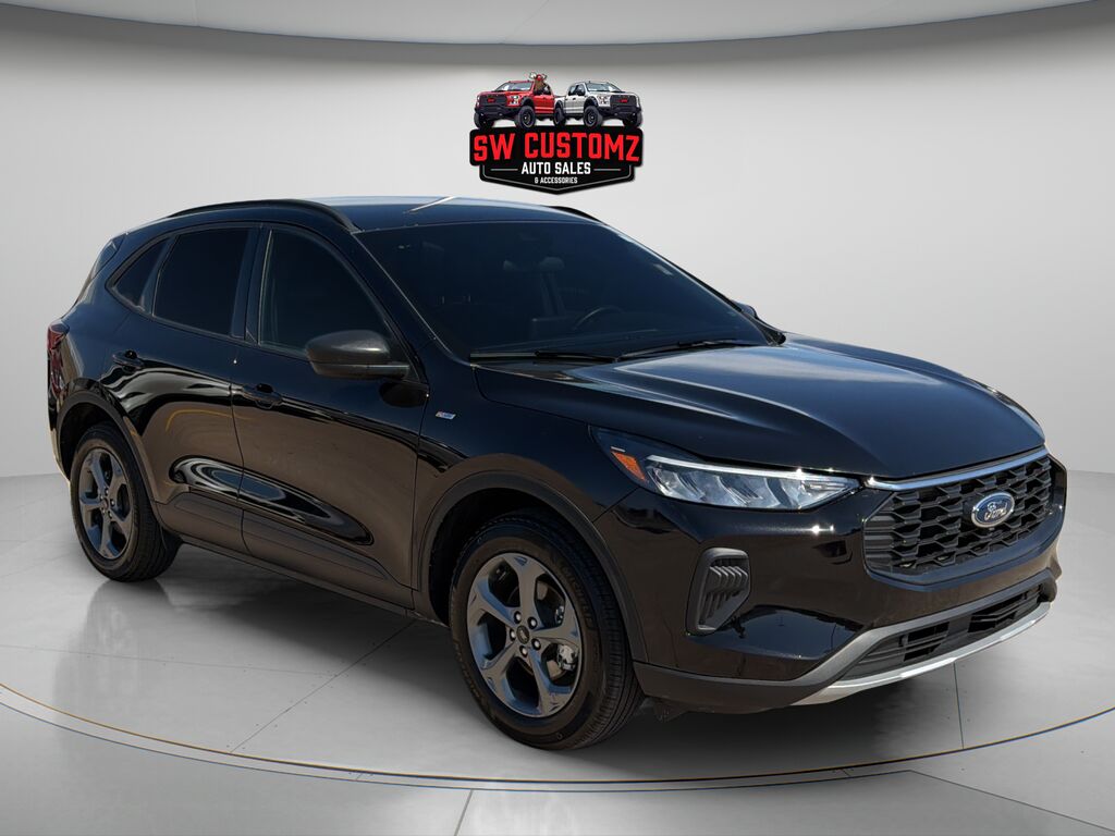 2025 FORD Escape