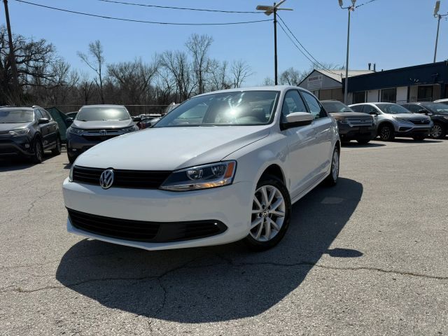 2012 VOLKSWAGEN Jetta