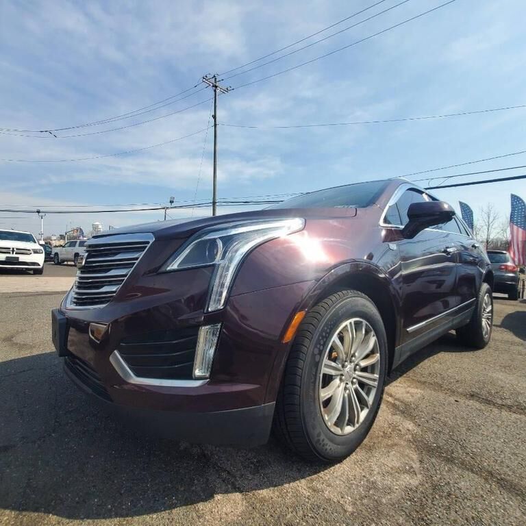 2017 CADILLAC XT5