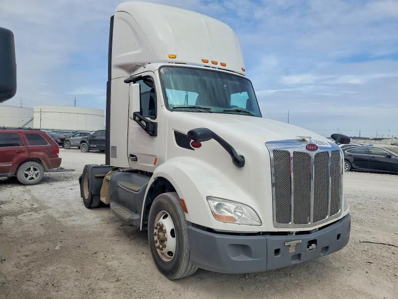 2019 PETERBILT 579
