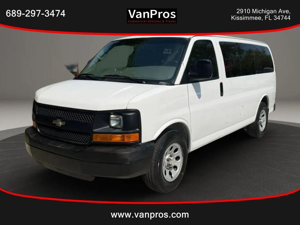 2012 CHEVROLET Express
