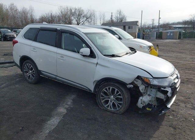 2018 MITSUBISHI Outlander
