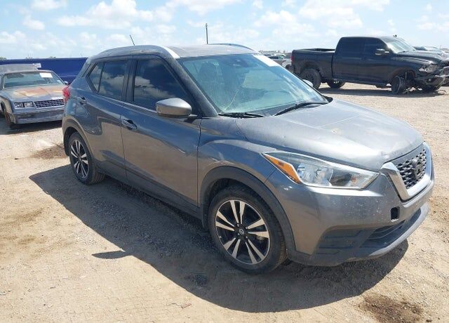 2020 NISSAN Kicks