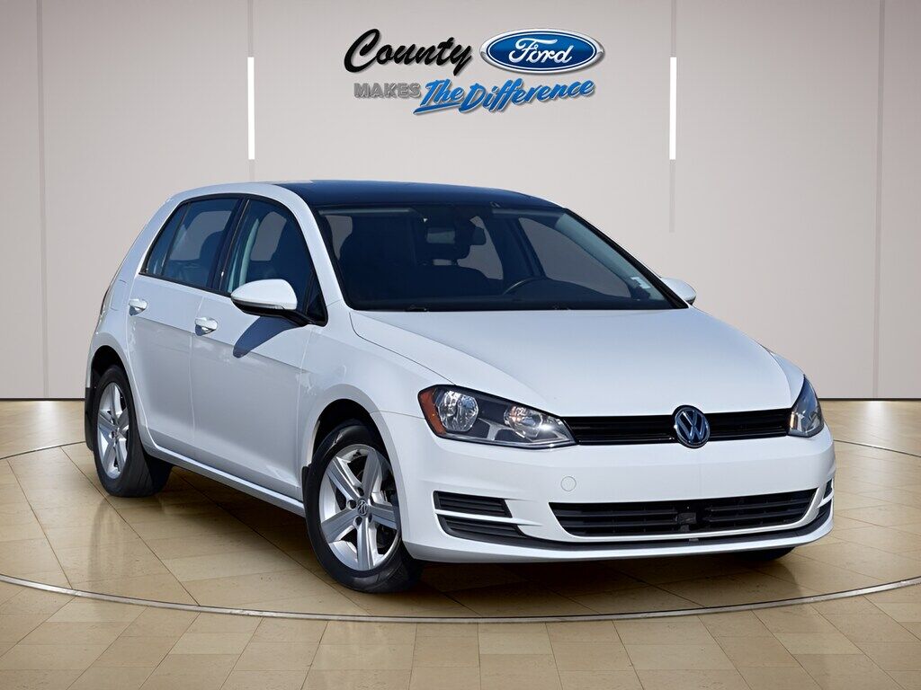 2017 VOLKSWAGEN Golf