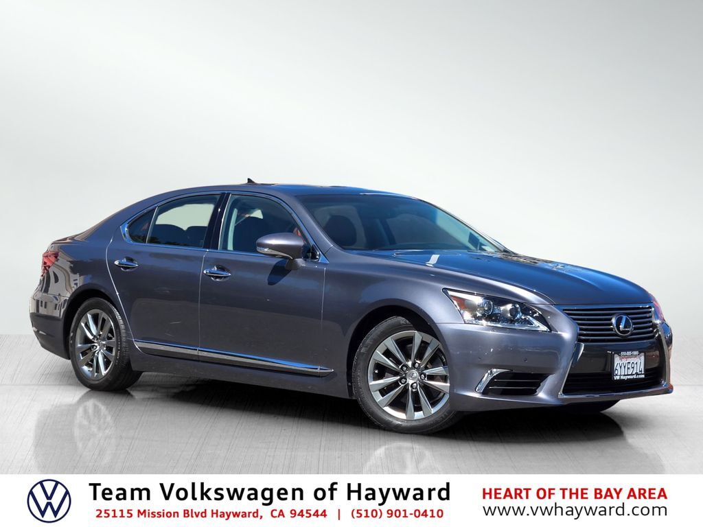 2013 LEXUS LS