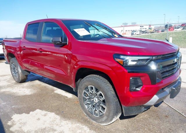 2025 CHEVROLET Colorado
