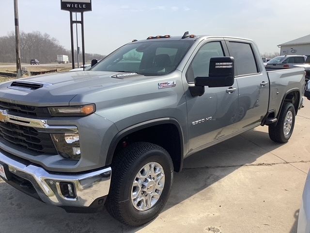2026 CHEVROLET Silverado HD