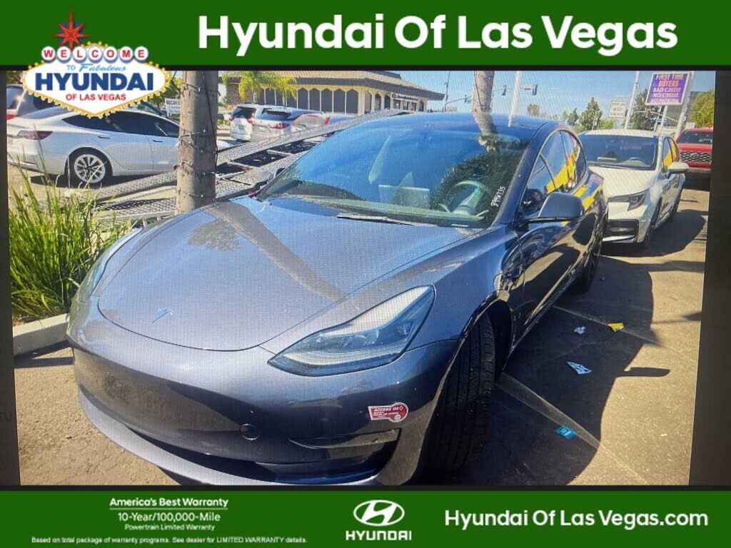 2023 TESLA Model 3