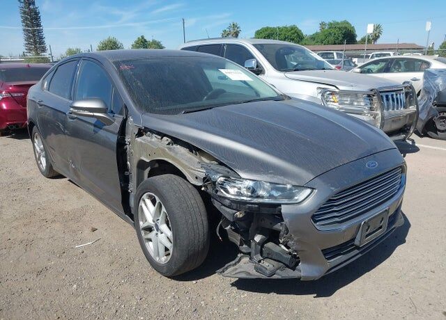 2013 FORD Fusion