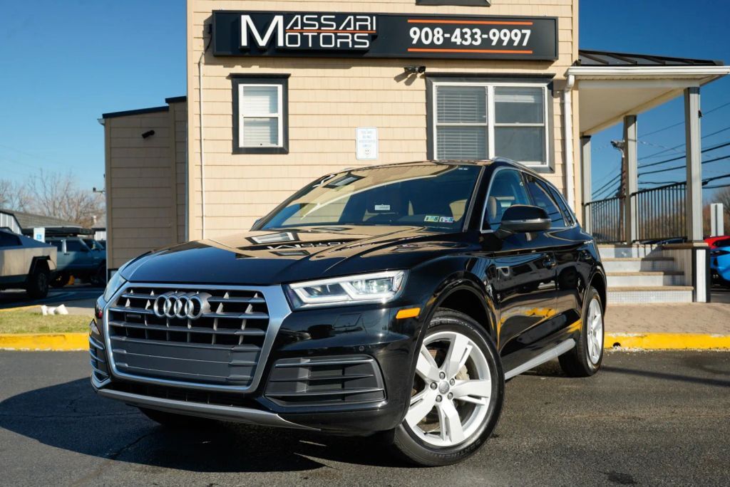 2019 AUDI Q5