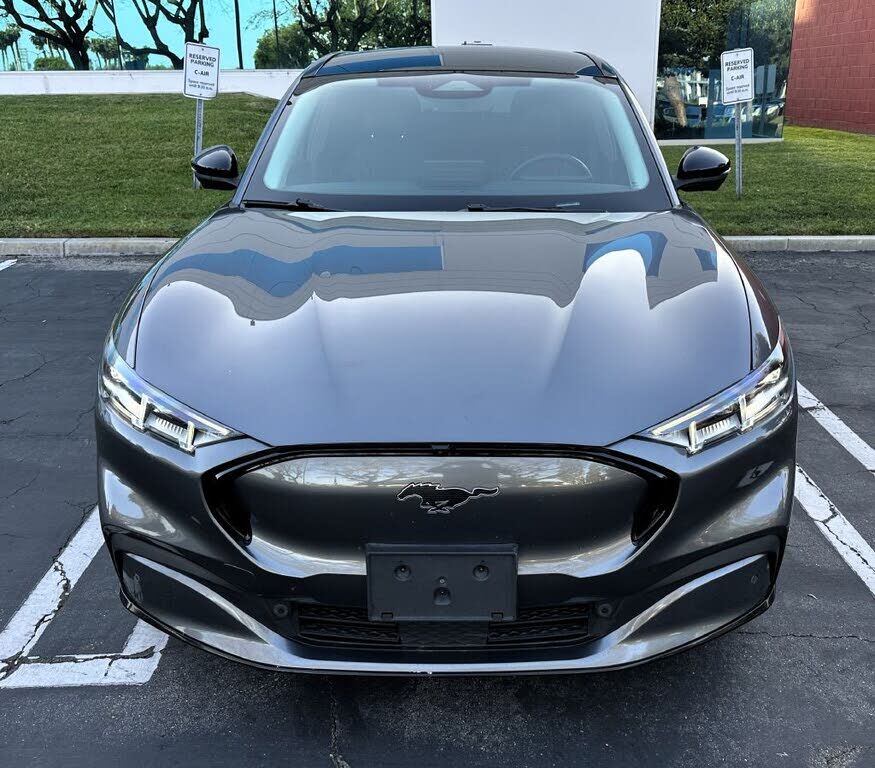 2021 FORD Mach-E