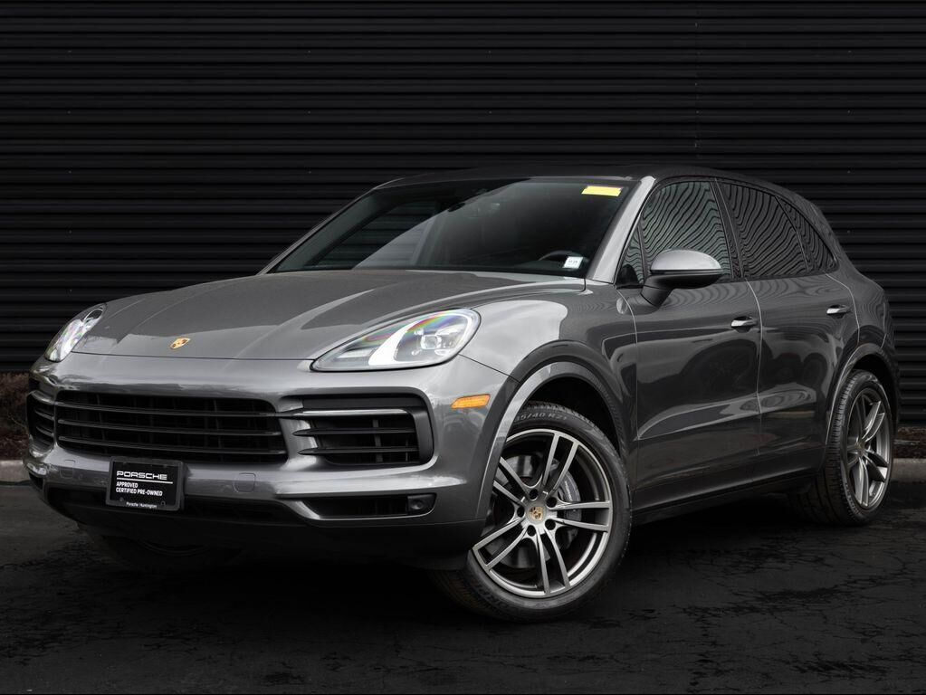 2022 PORSCHE Cayenne