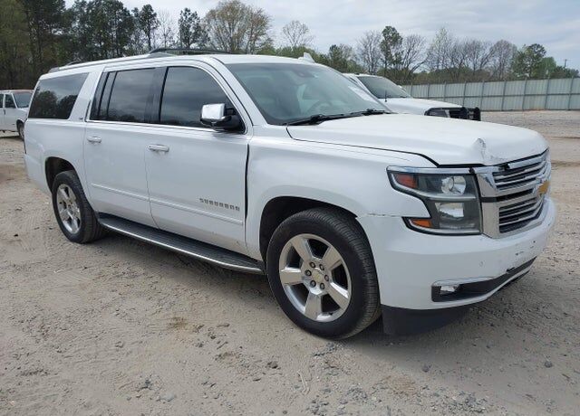2016 CHEVROLET Suburban