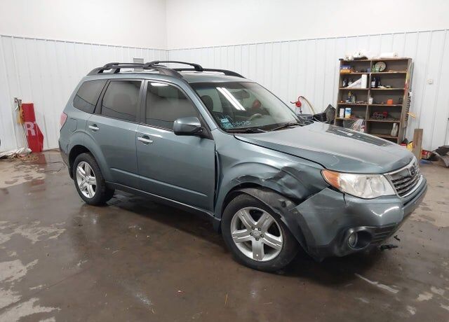 2009 SUBARU Forester