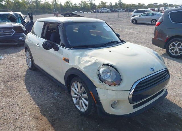 2017 MINI Hardtop