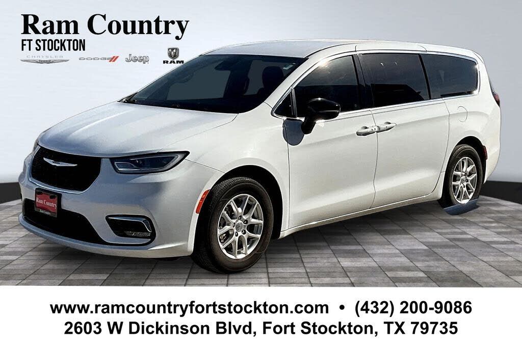 2025 CHRYSLER Pacifica