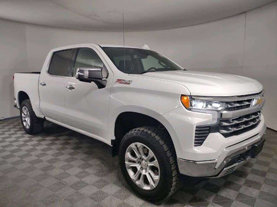 2023 CHEVROLET Silverado