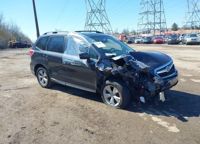2015 SUBARU Forester