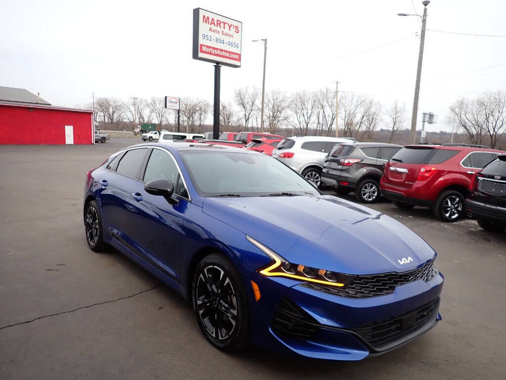 2022 KIA K5