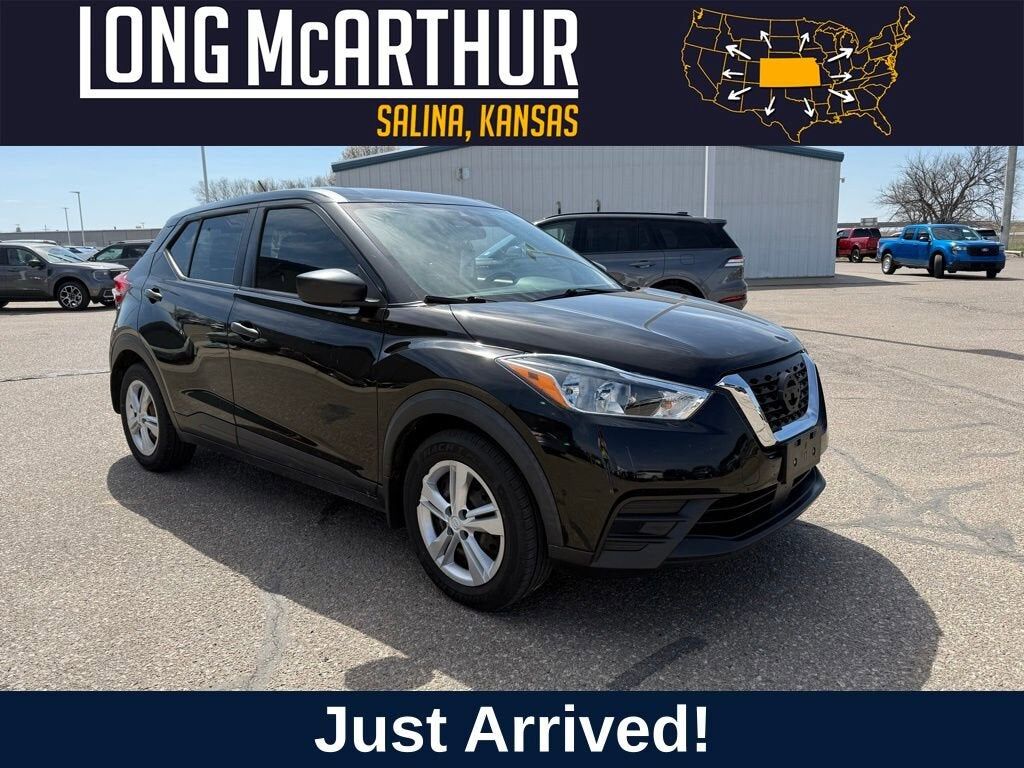 2020 NISSAN Kicks