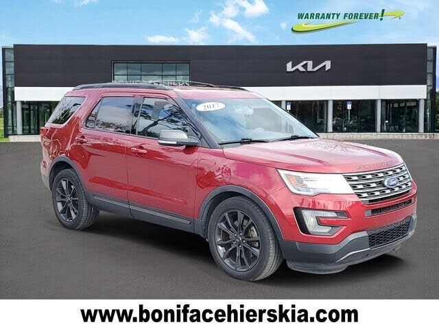 2017 FORD Explorer