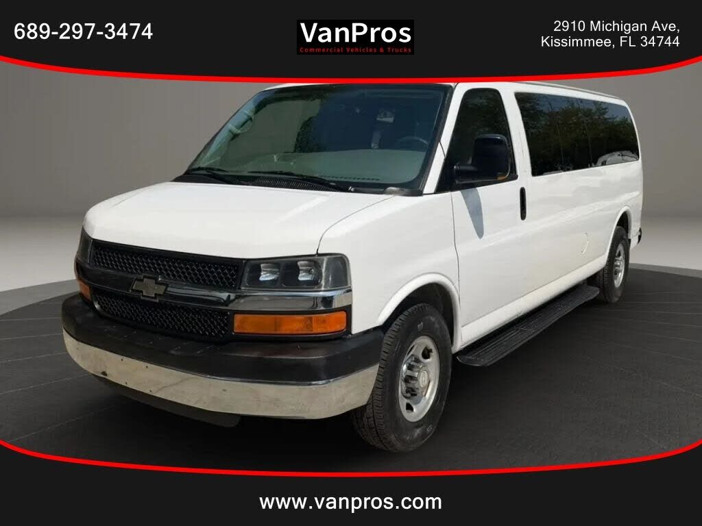 2012 CHEVROLET Express