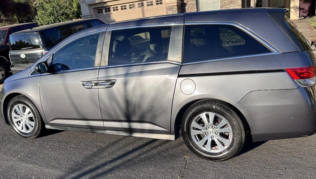2016 HONDA Odyssey