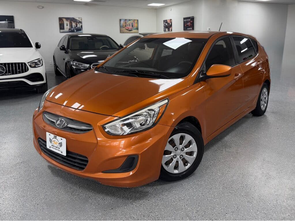 2016 HYUNDAI Accent
