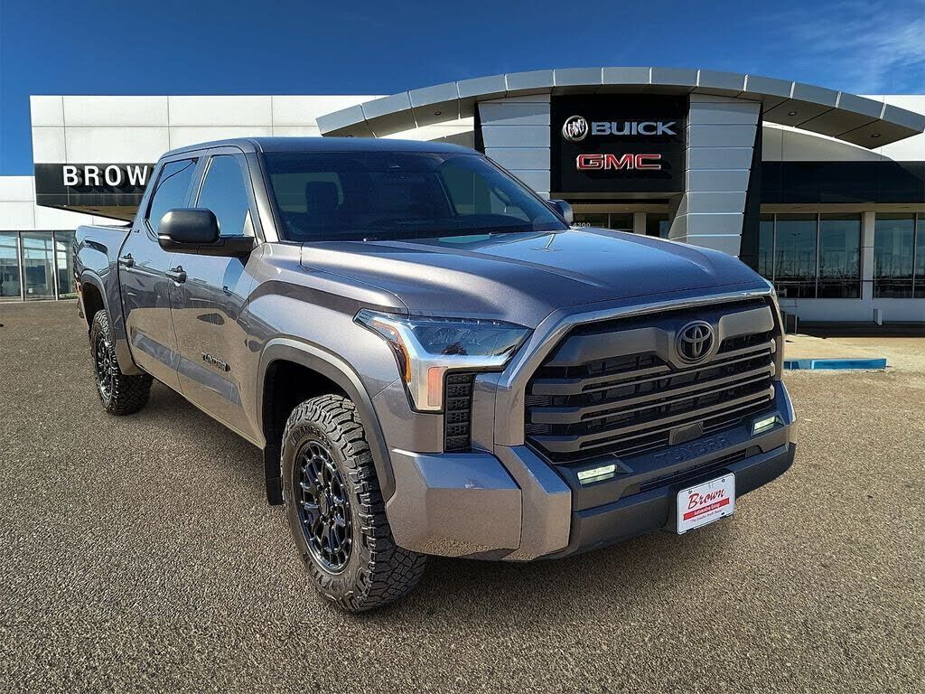 2025 TOYOTA Tundra