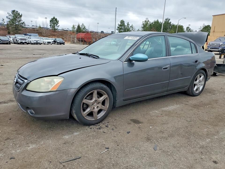 2004 NISSAN Altima