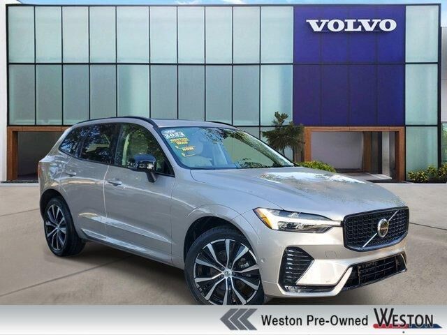 2024 VOLVO XC60