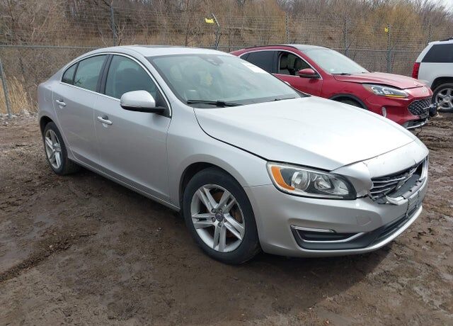 2014 VOLVO S60