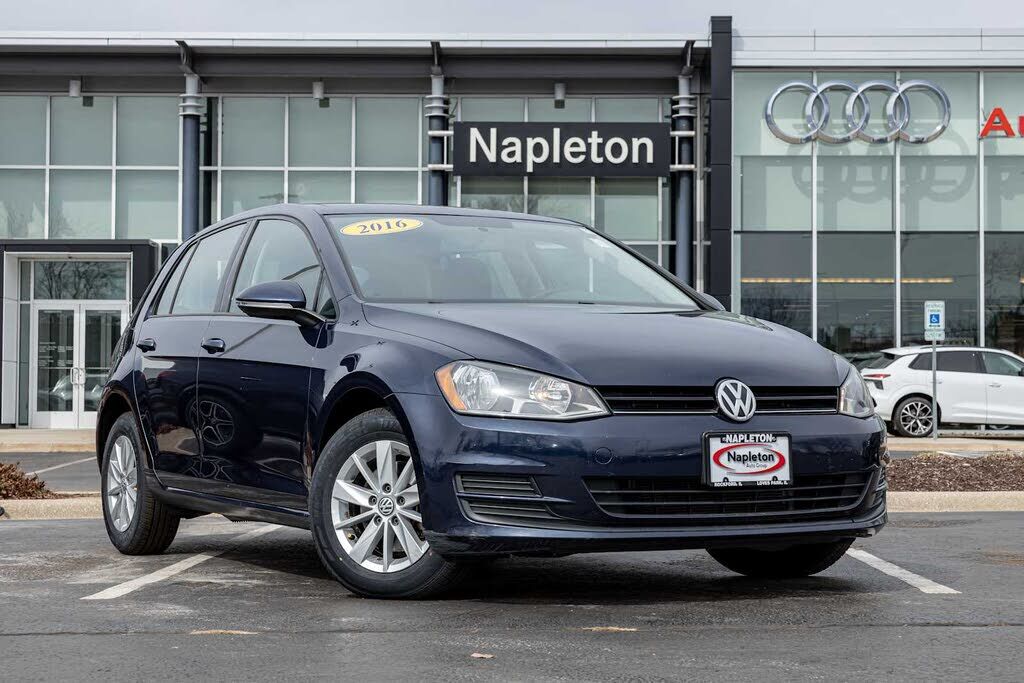 2016 VOLKSWAGEN Golf