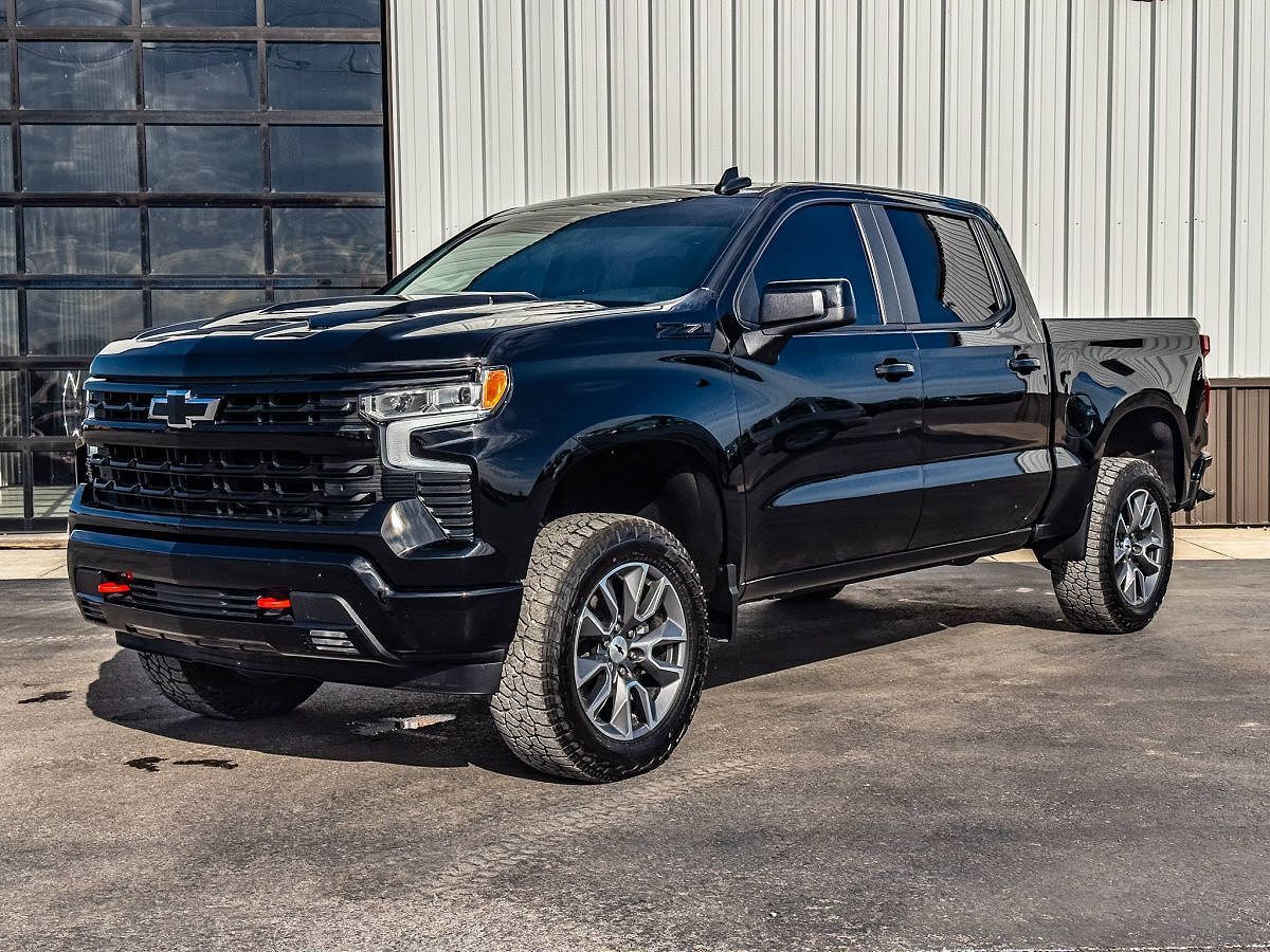 2024 CHEVROLET Silverado