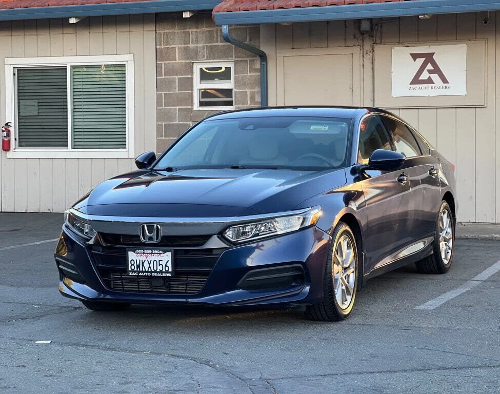 2018 HONDA Accord