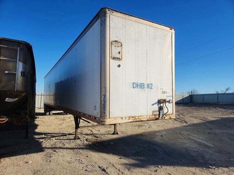 1993 WABASH NATIONAL CORPORATION Exterior Post Standard