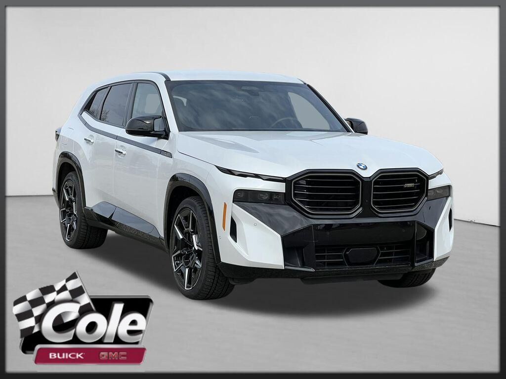 2025 BMW XM