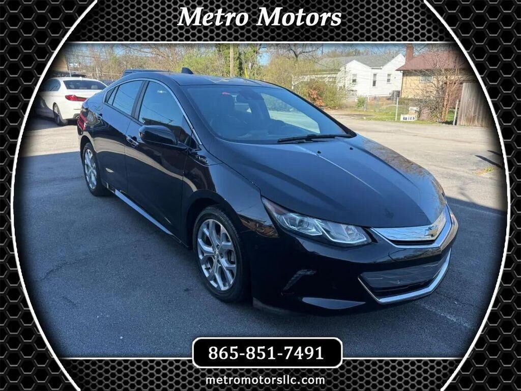 2017 CHEVROLET Volt