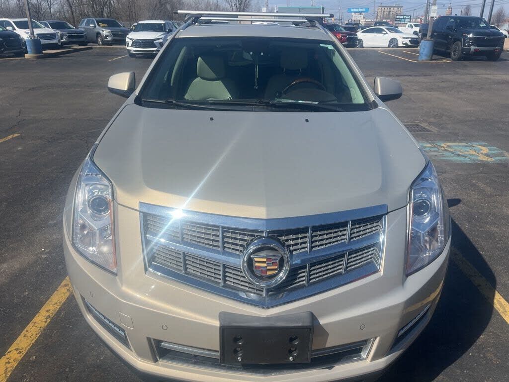2010 CADILLAC SRX