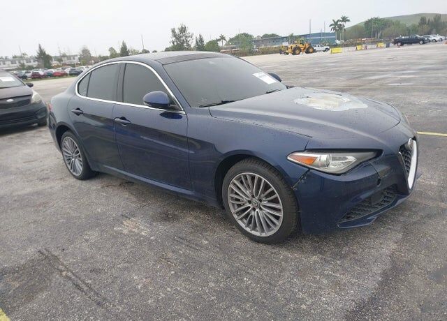 2017 ALFA ROMEO Giulia