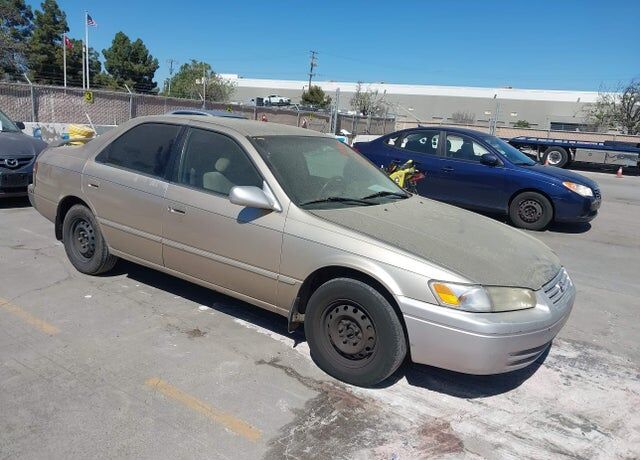 1997 TOYOTA Camry