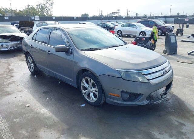 2012 FORD Fusion