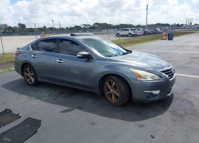 2014 NISSAN Altima